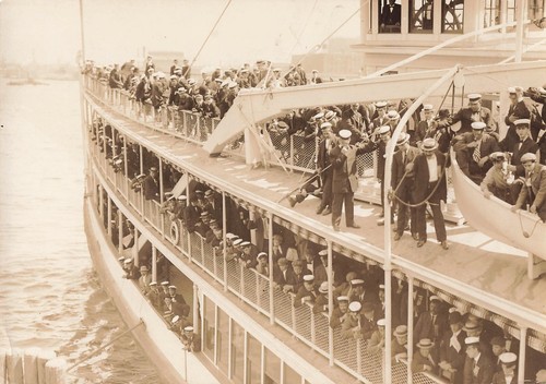Nyc paddle steamer boat dock - paddle,